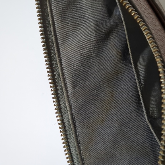 Fossil leather crossbody grey, white and pink - Picture 7 of 10